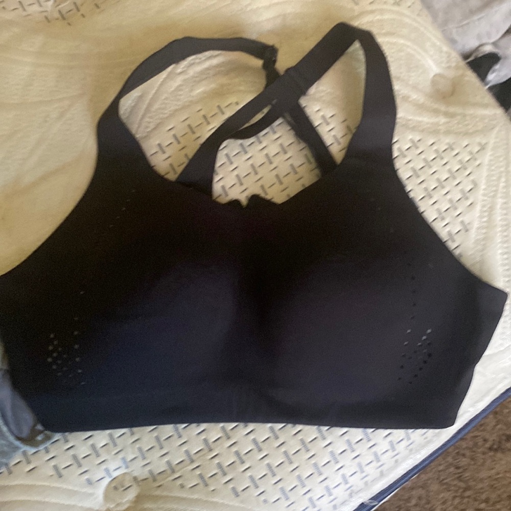 Lululemon Black 40C Bra